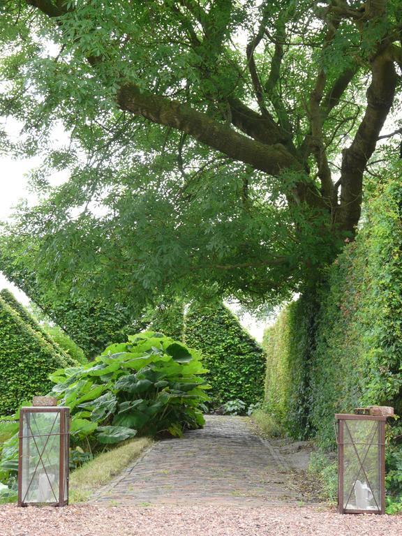 Landgoedlogies Pábema Bed and Breakfast Zuidhorn Eksteriør billede